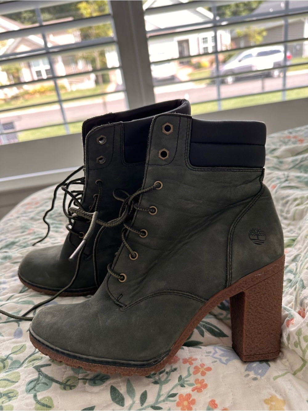 Timberland Olive Green Lace-Up Leather Block Heel Boots